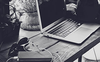 爱游戏app-尤文图斯队员全力备战圣加伦，誓夺每一场胜利的信念