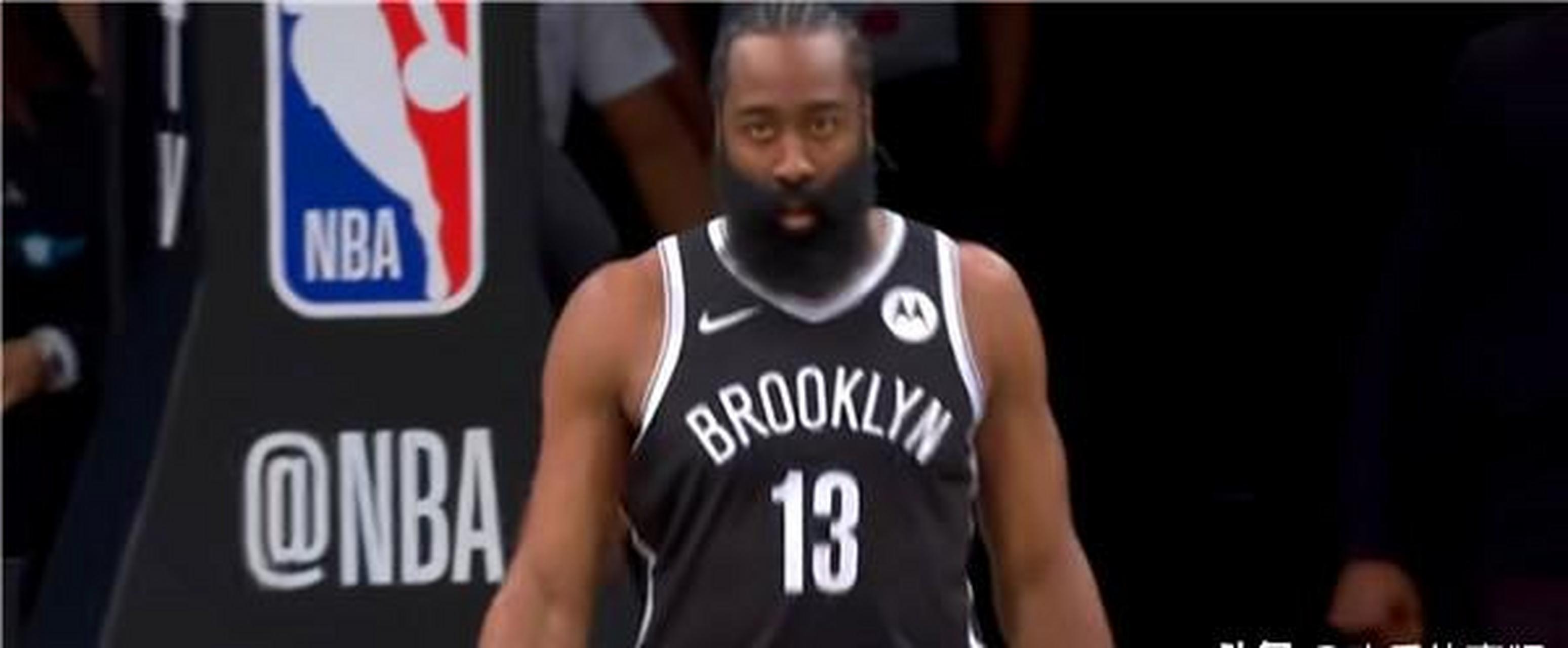 爱游戏app-凯尔特人受困篮网压力，如何突破对手的防守？