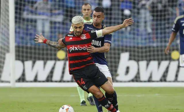 南美球队豪取四连胜，晋级进程顺利