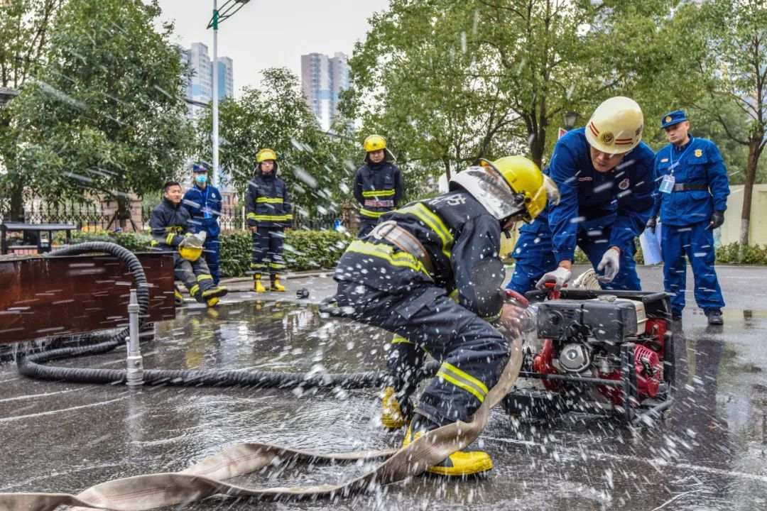 南美洲传统豪门血战，赛场火药味十足的简单介绍