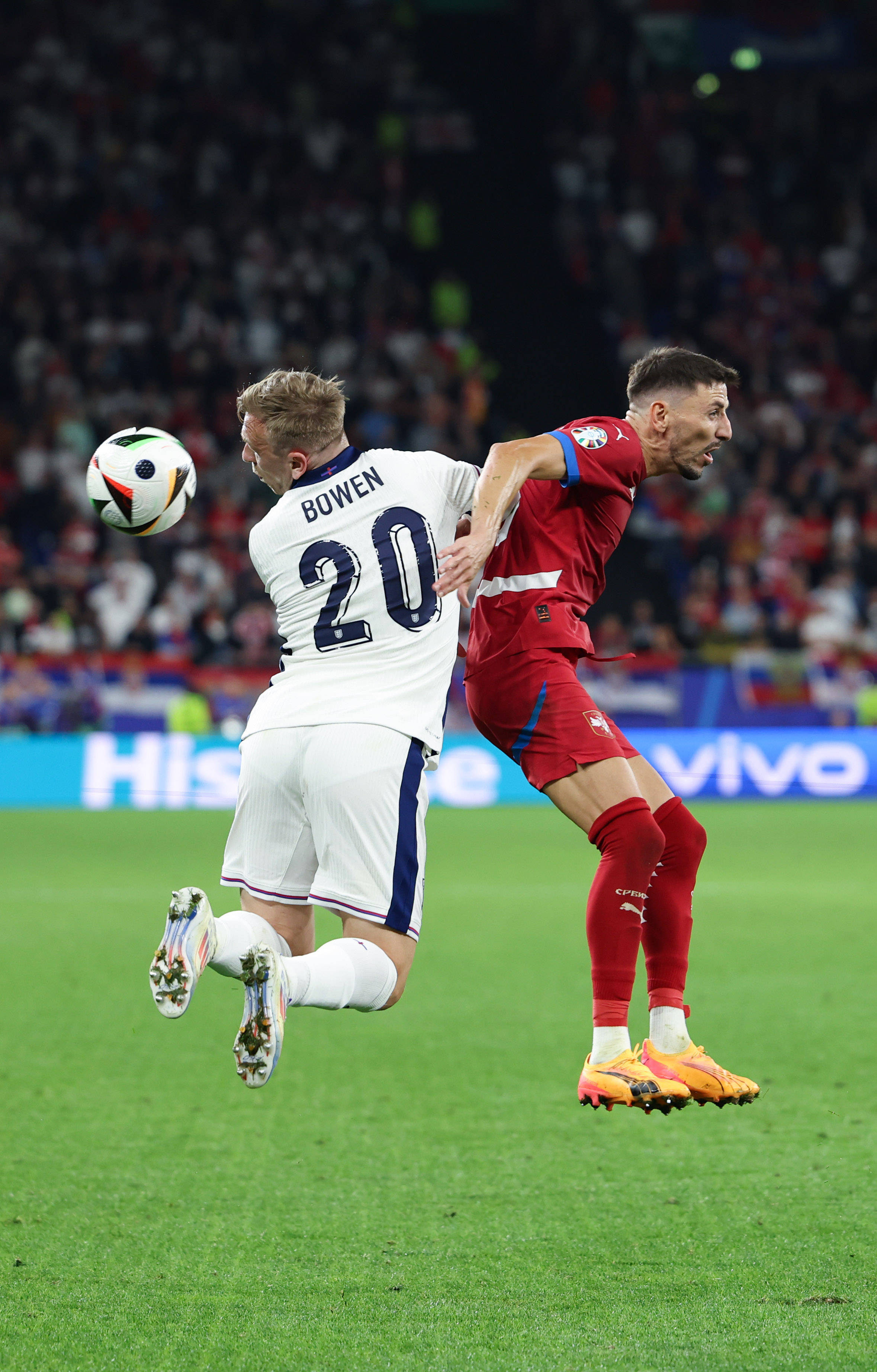 欧洲足球冠军赛将上演强强对决