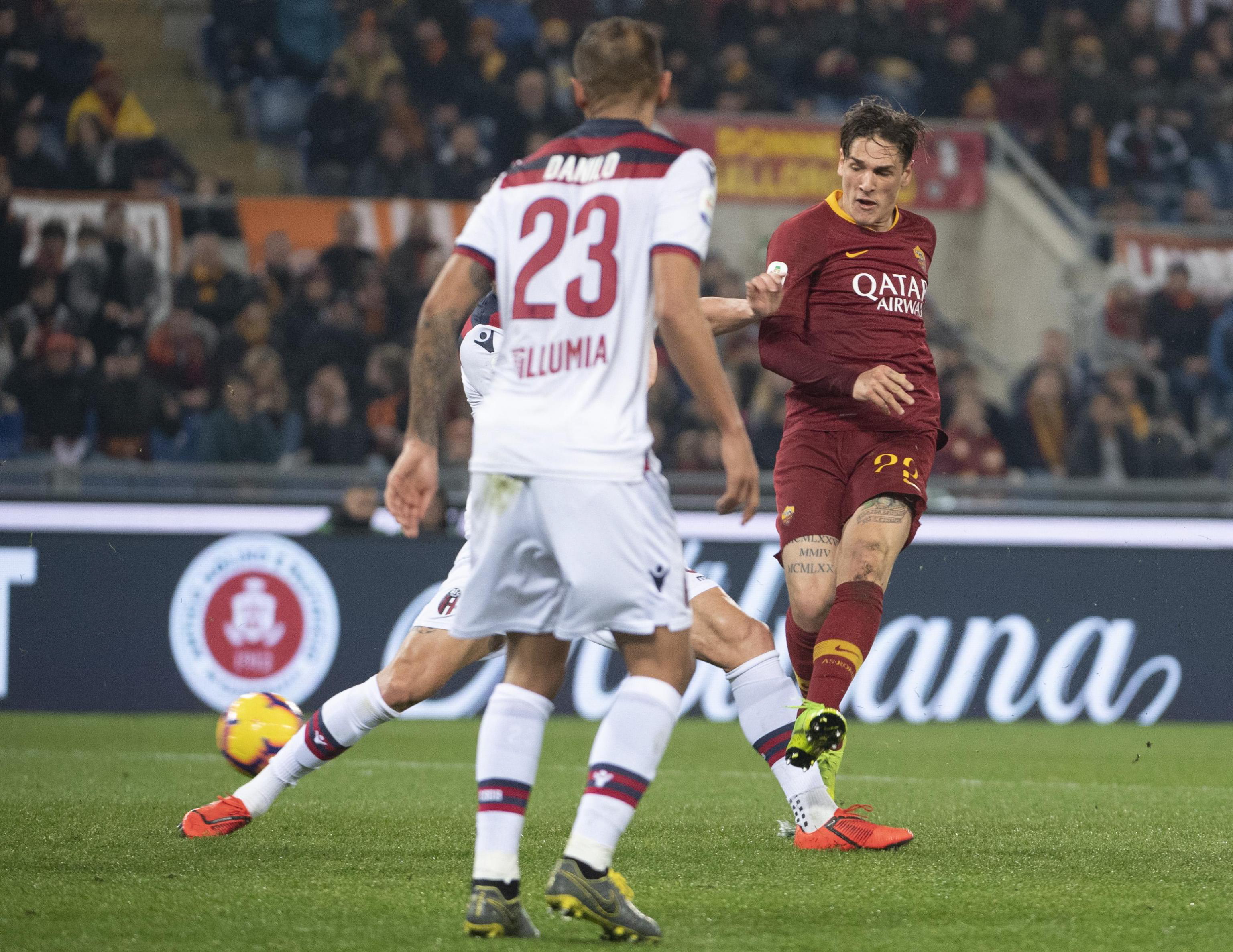 爱游戏官网-关于尤文图斯中场泽尼奥洛助攻建功，贡献关键进球的信息