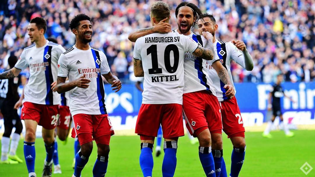 汉堡球队遭遇惨败，危急保级状态遭受考验