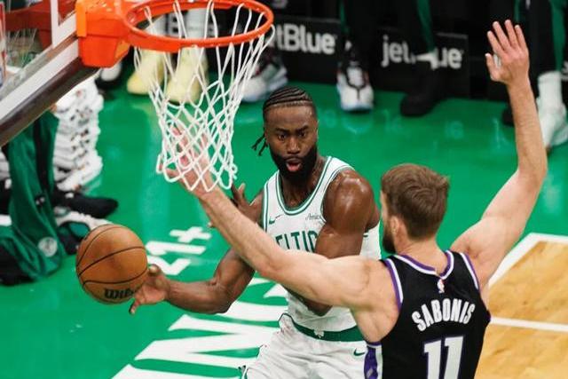 关于尼斯队失利，反观球队战绩不佳的信息