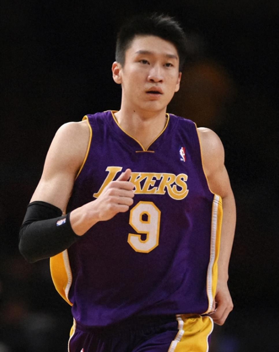 爱游戏官方登录入口-重庆队惨遭河南男篮逆转，遗憾败北的简单介绍