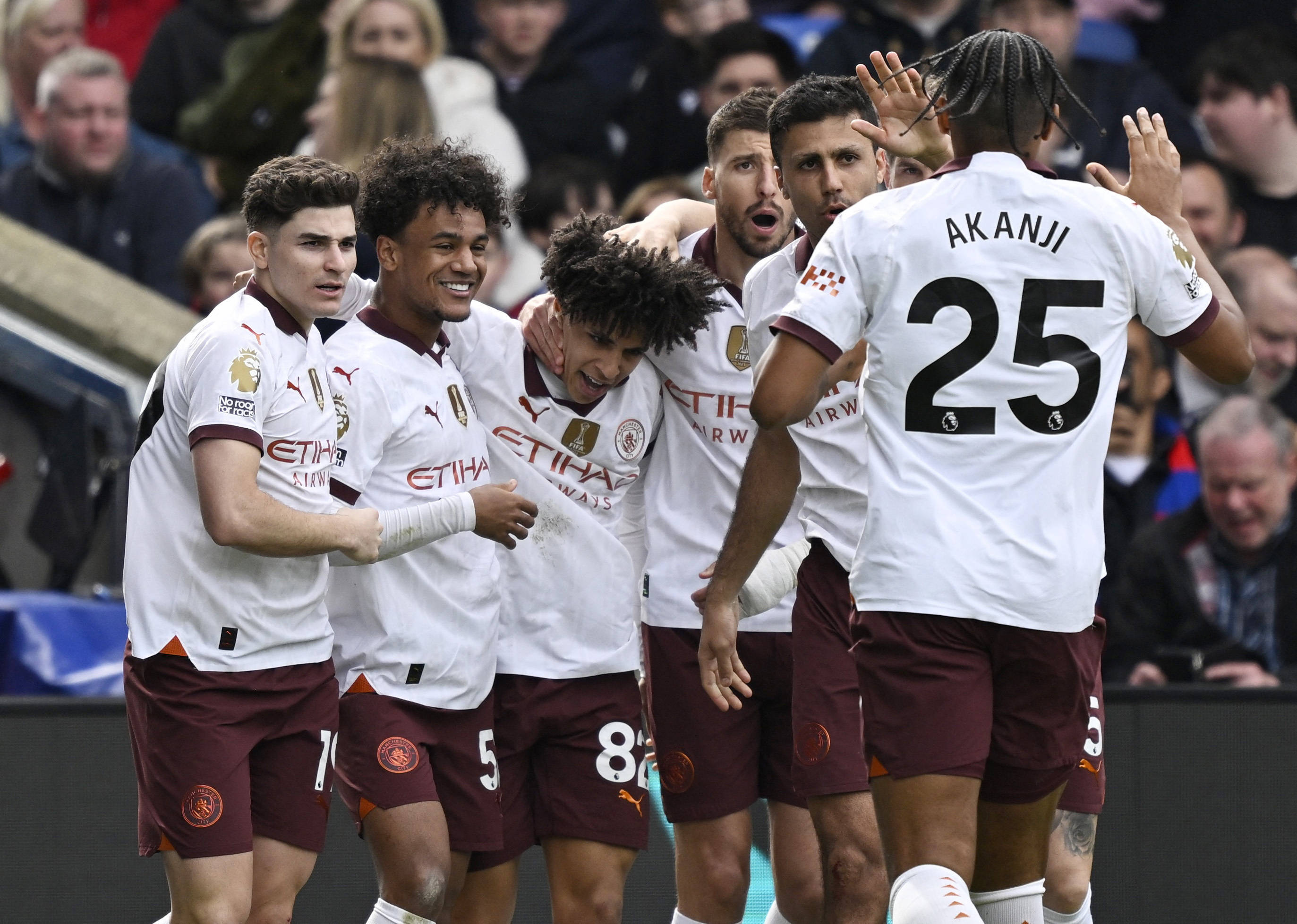 伯恩茅斯主场告捷，重返积分榜前十的简单介绍