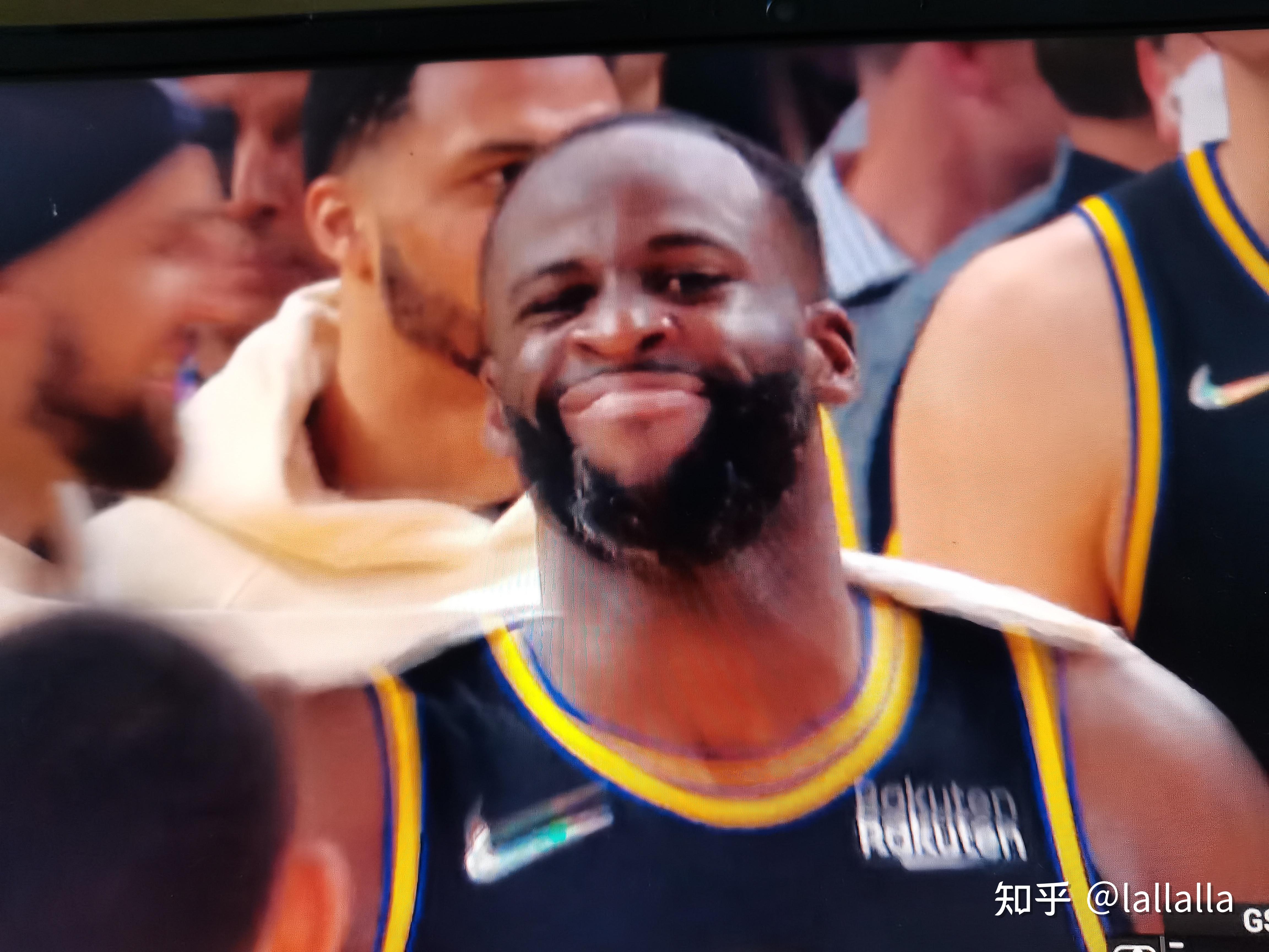 包含壮士客场战胜魔术，总比分-晋级东区决赛的词条