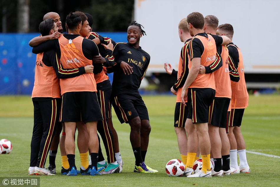 爱游戏官方入口-球队助教公布训练计划，全队备战状态