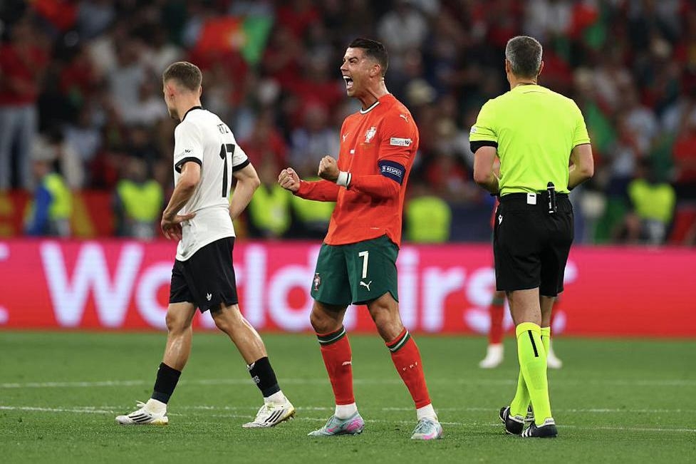 欧洲联赛新赛季即将揭幕，各队备战精彩纷呈的简单介绍