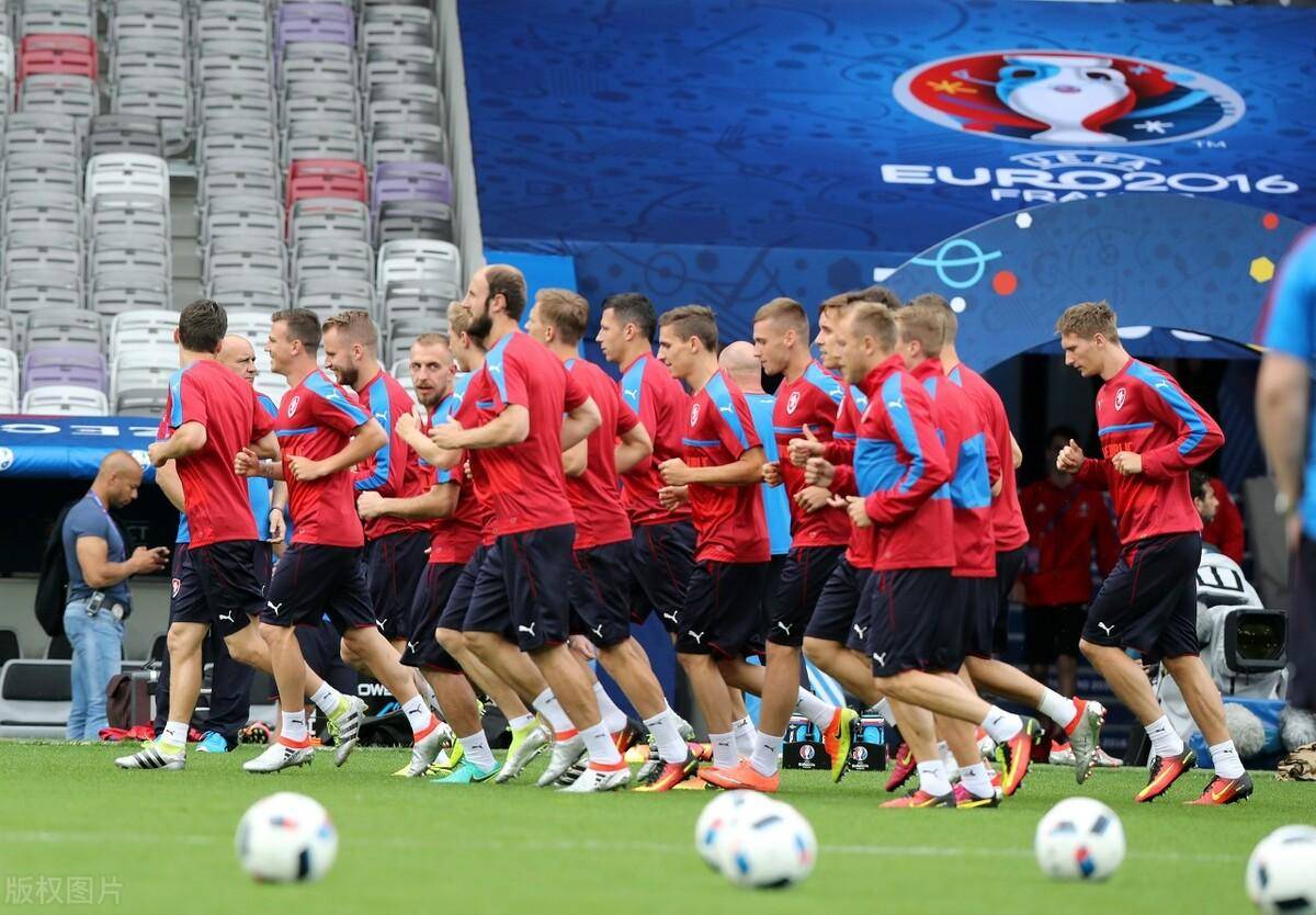 捷克队惨遭淘汰，乌克兰队未能晋级的简单介绍