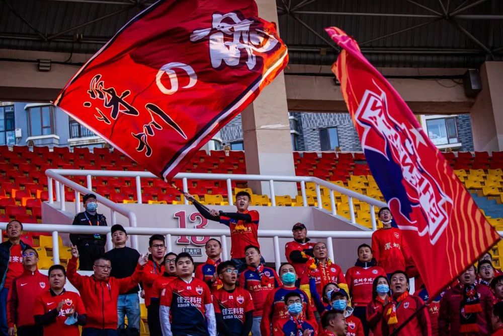 青岛黄海主场取胜，稳住积分榜位置